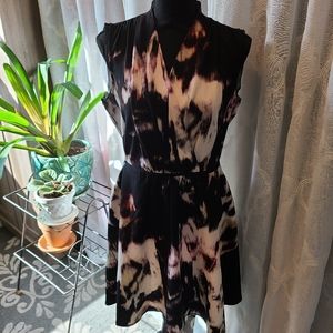 Simply Vera Vera Wang sleevless dress flowy skirt